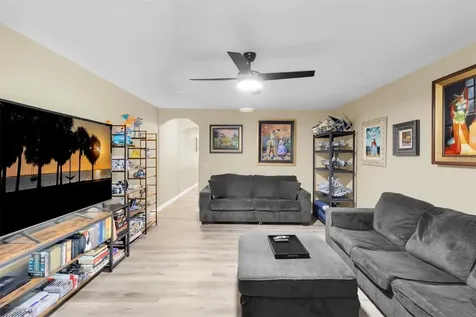 9782 Trumpet Vine Loop Trinity FL 34655