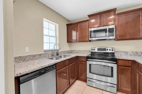 9782 Trumpet Vine Loop Trinity FL 34655