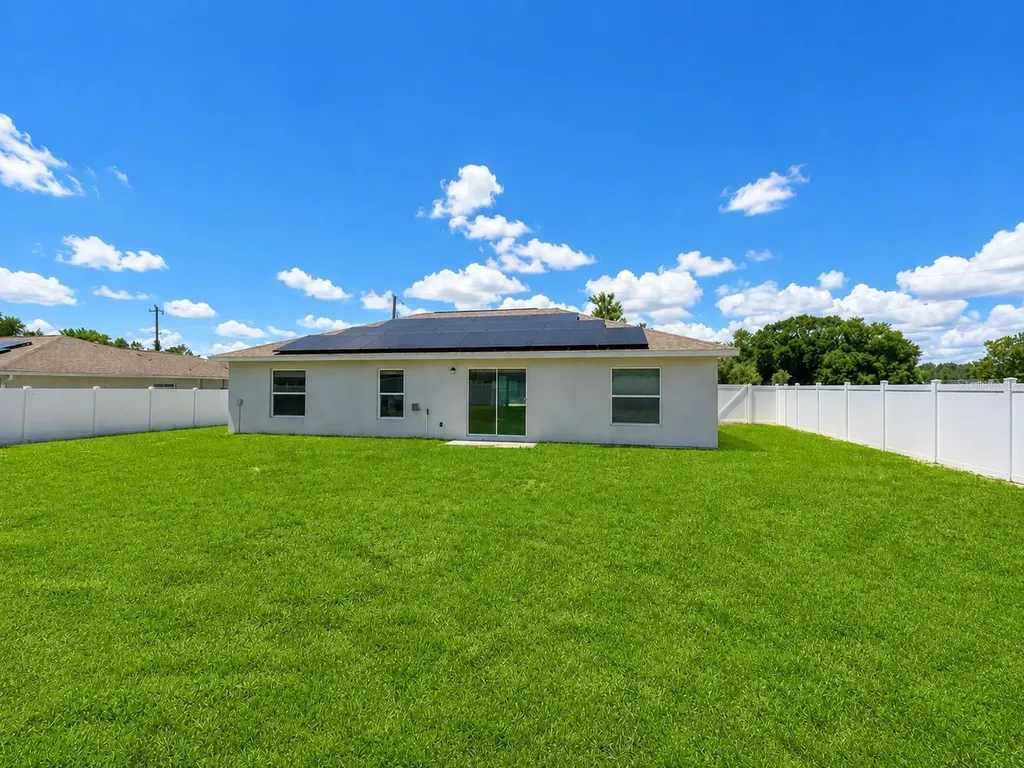 13182 SW 106th Street Dunnellon FL 34432