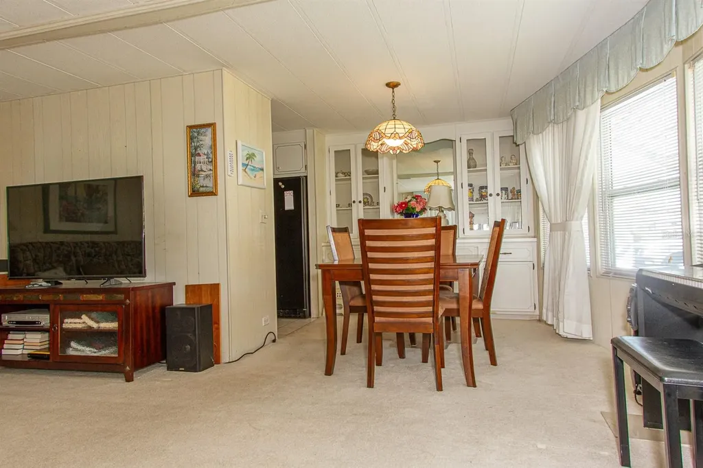 26 Hamilton Lane Palm Harbor FL 34684