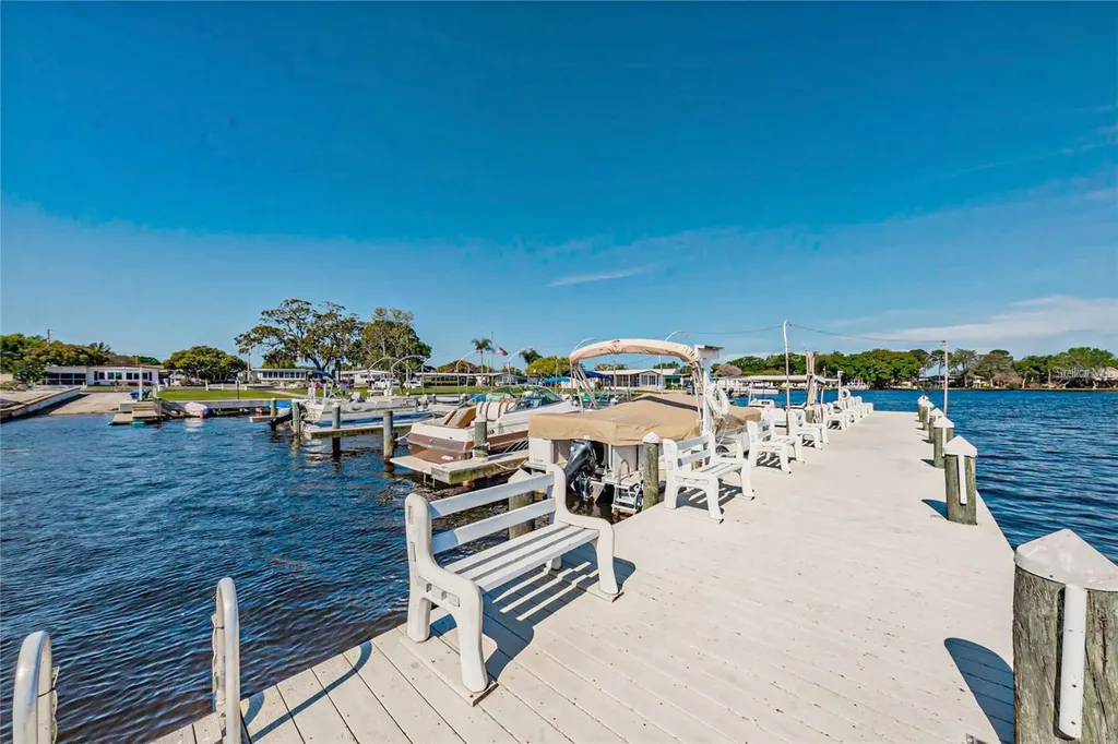 26 Hamilton Lane Palm Harbor FL 34684