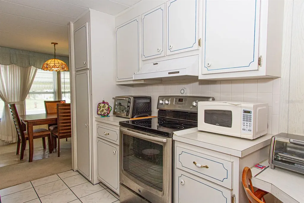 26 Hamilton Lane Palm Harbor FL 34684