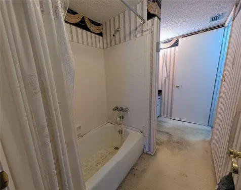 3714 Lake Bayshore Drive Bradenton FL 34205