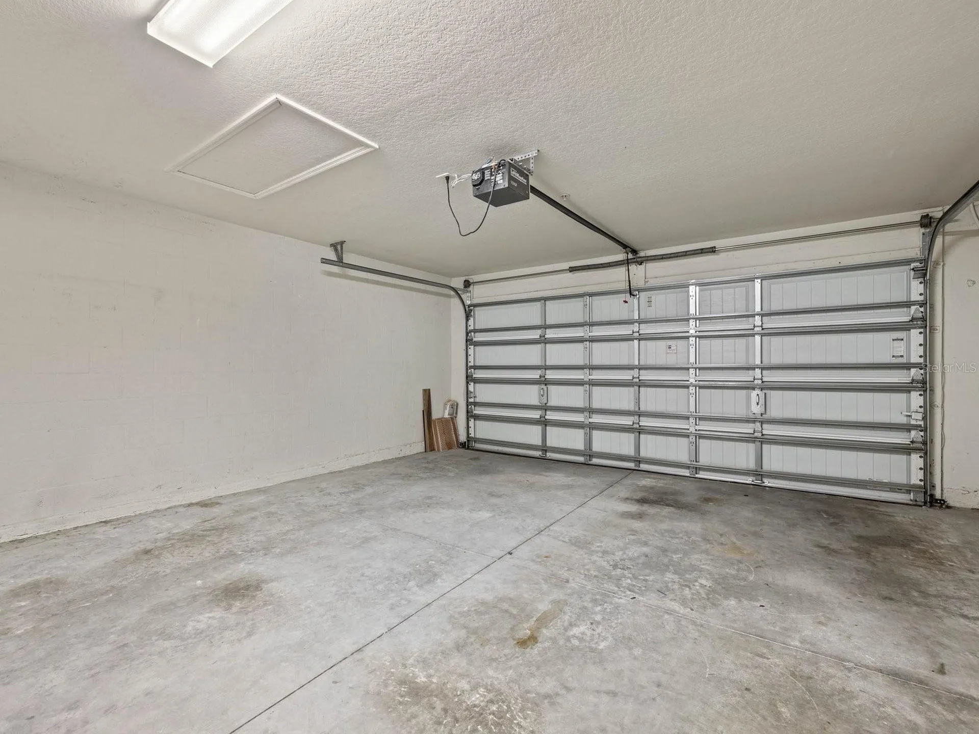 1406 Milledge Lane Davenport FL 33896