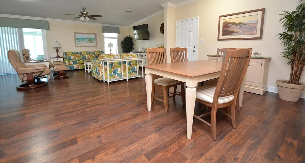 602 Carefree Venice FL 34285