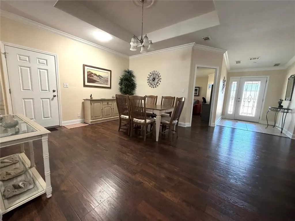 602 Carefree Venice FL 34285