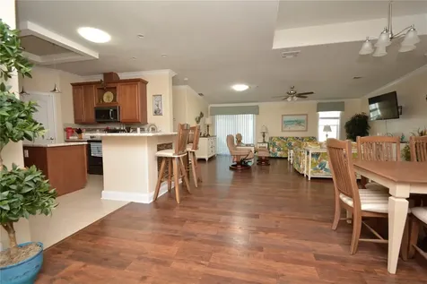 602 Carefree Venice FL 34285