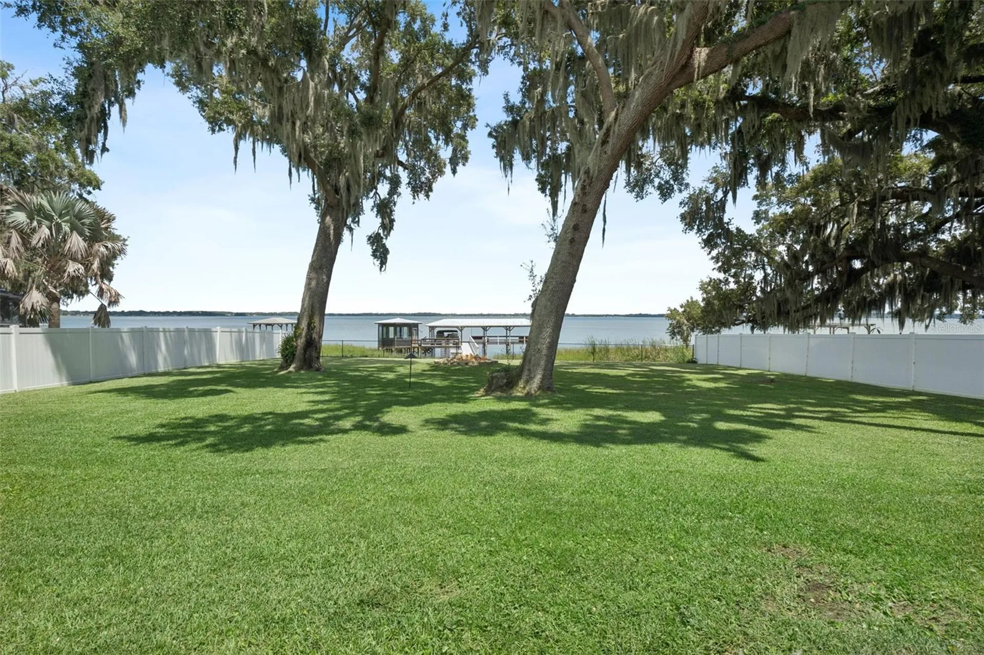 35040 Shady Oaks Lane Fruitland Park FL 34731