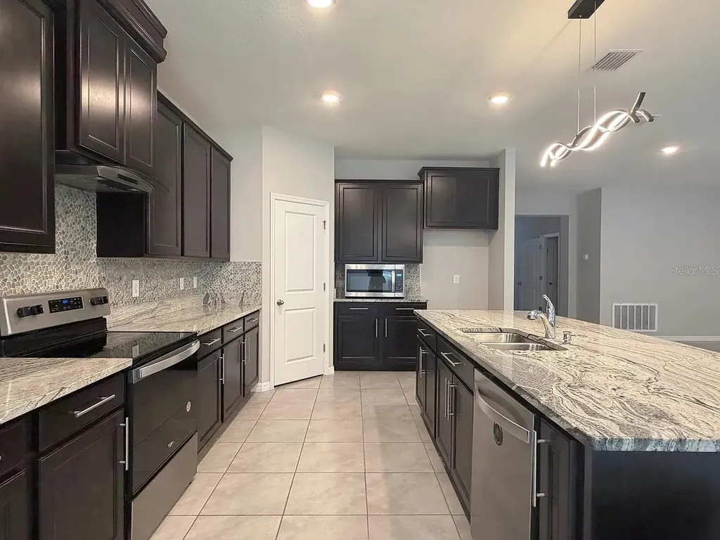 535 SE 66th Terrace Ocala FL 34472
