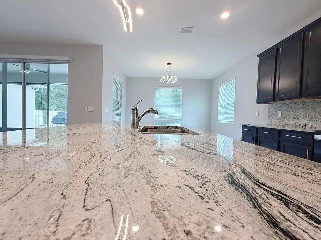 535 SE 66th Terrace Ocala FL 34472