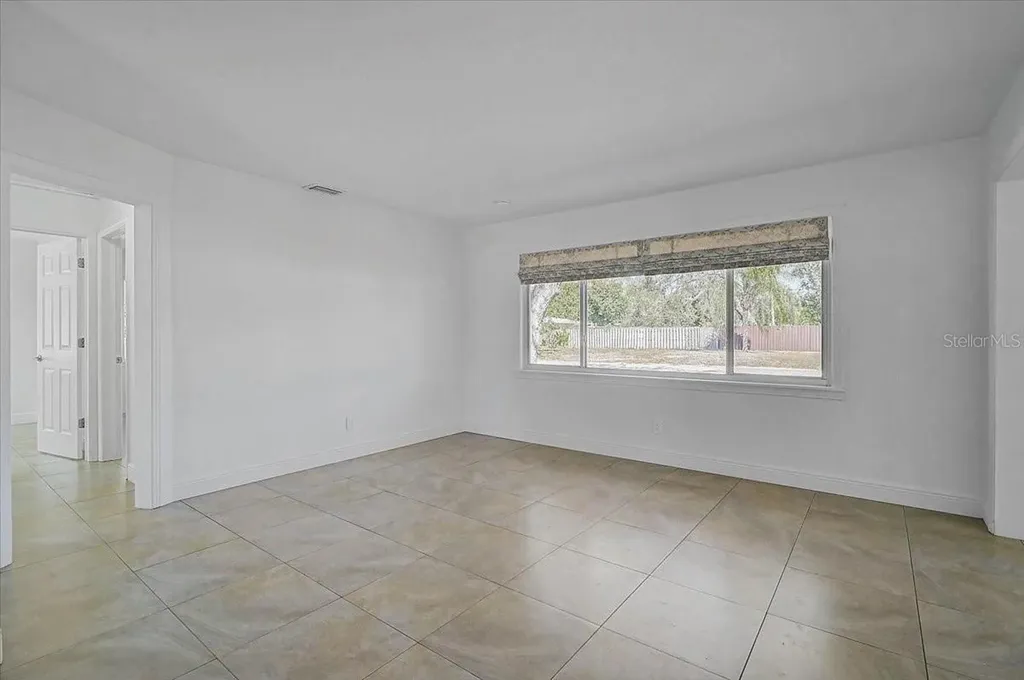 2866 Louise Street Sarasota FL 34237
