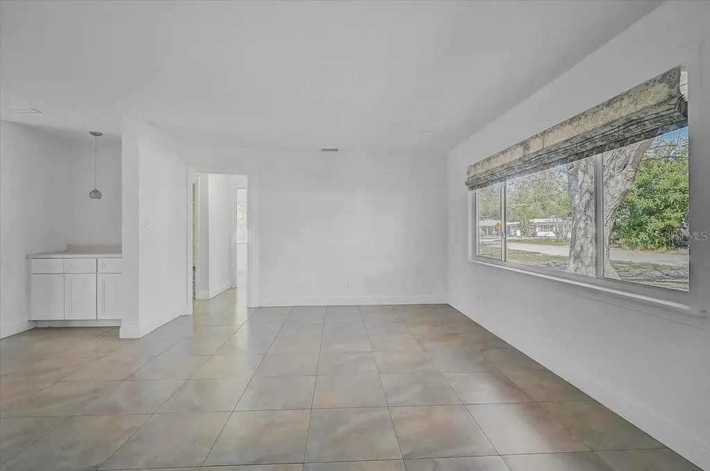 2866 Louise Street Sarasota FL 34237