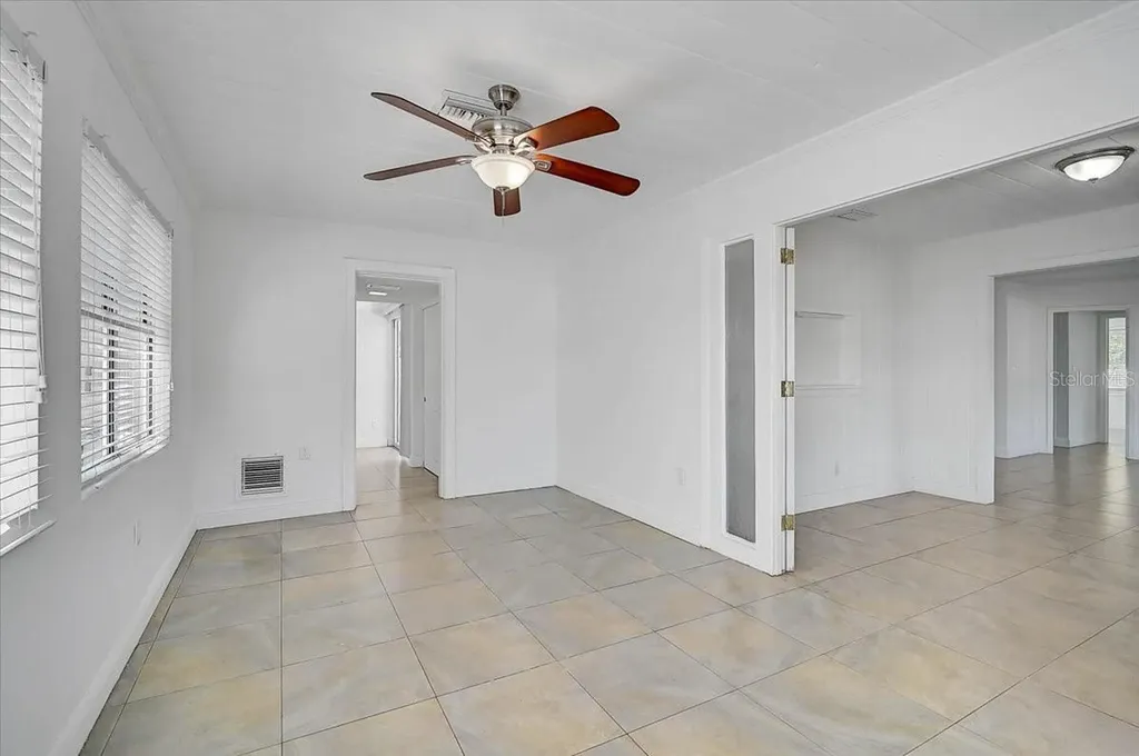 2866 Louise Street Sarasota FL 34237