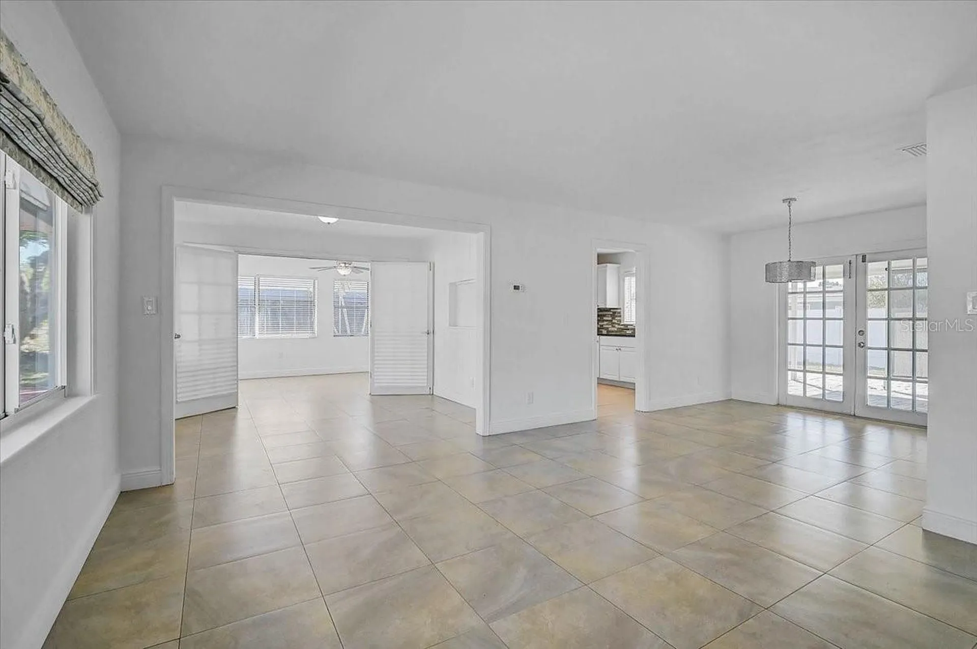 2866 Louise Street Sarasota FL 34237
