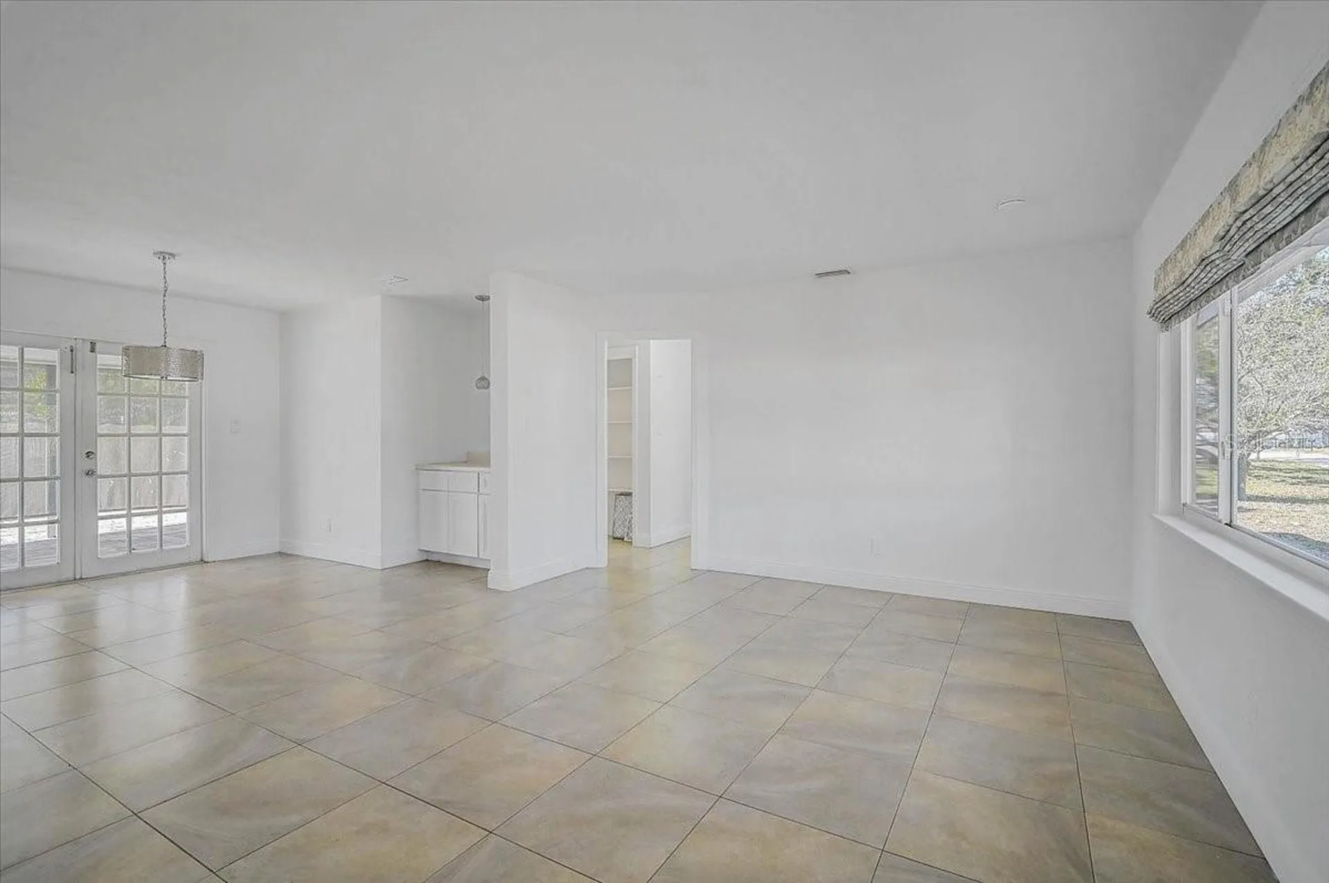 2866 Louise Street Sarasota FL 34237