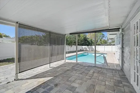 2866 Louise Street Sarasota FL 34237