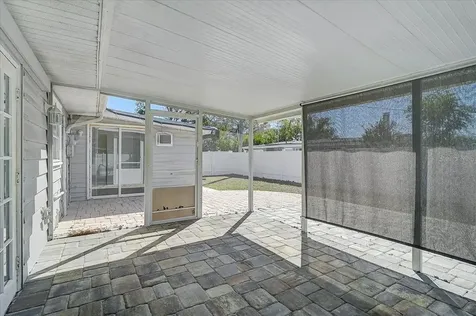 2866 Louise Street Sarasota FL 34237