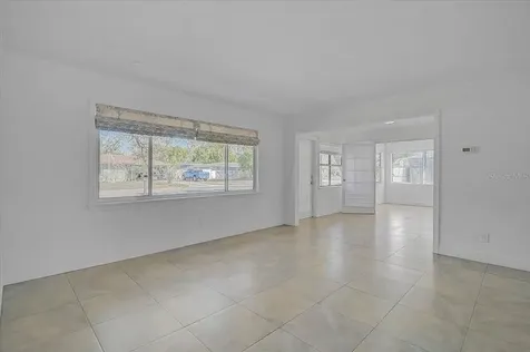2866 Louise Street Sarasota FL 34237