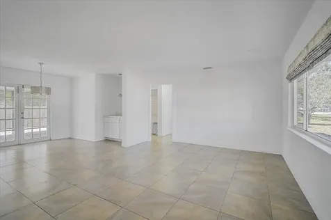 2866 Louise Street Sarasota FL 34237
