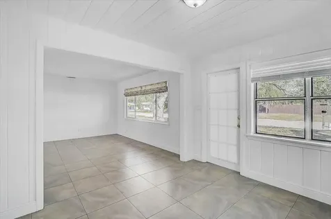 2866 Louise Street Sarasota FL 34237