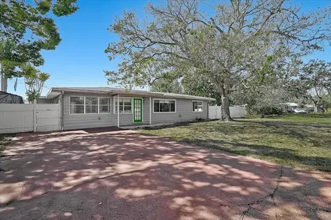 2866 Louise Street Sarasota FL 34237