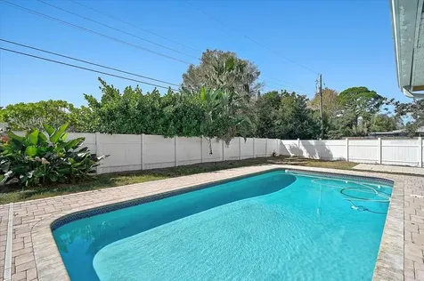 2866 Louise Street Sarasota FL 34237