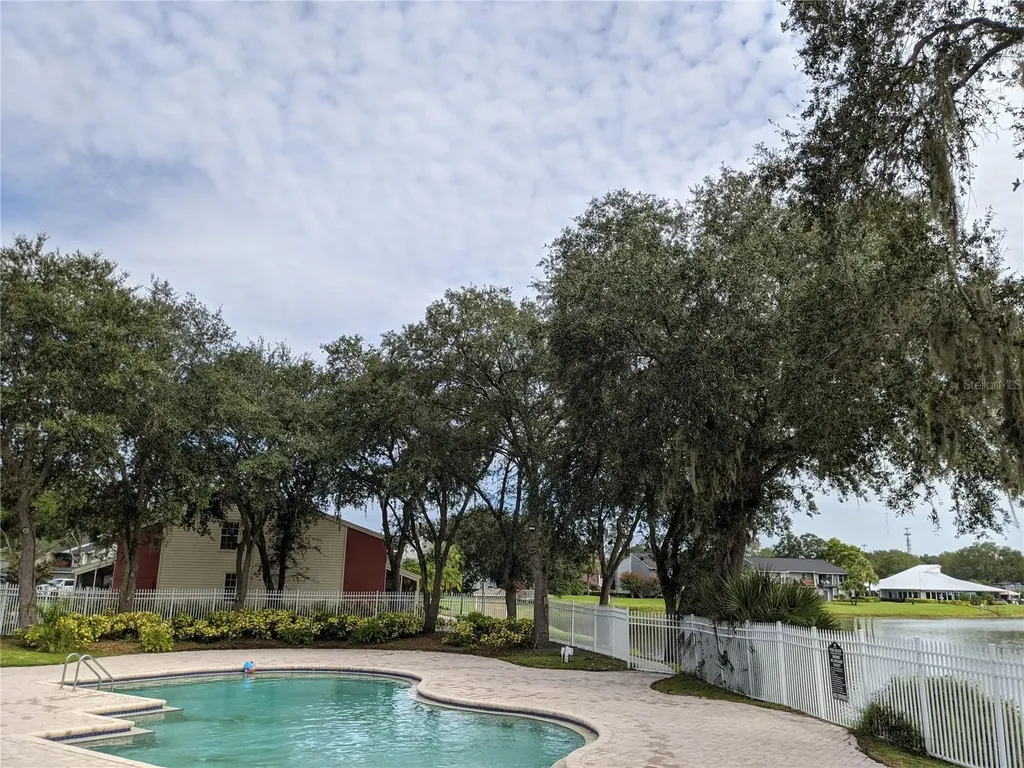209 Lake Brook Circle Brandon FL 33511