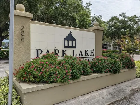 209 Lake Brook Circle Brandon FL 33511
