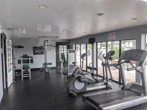 209 Lake Brook Circle Brandon FL 33511