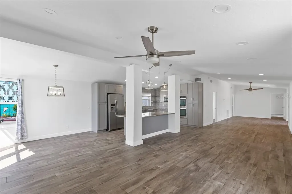 2501 Reef Court Orlando FL 32805