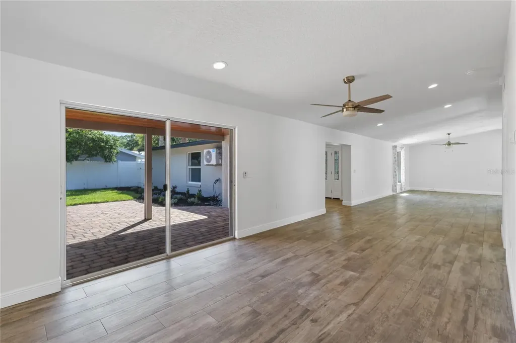 2501 Reef Court Orlando FL 32805
