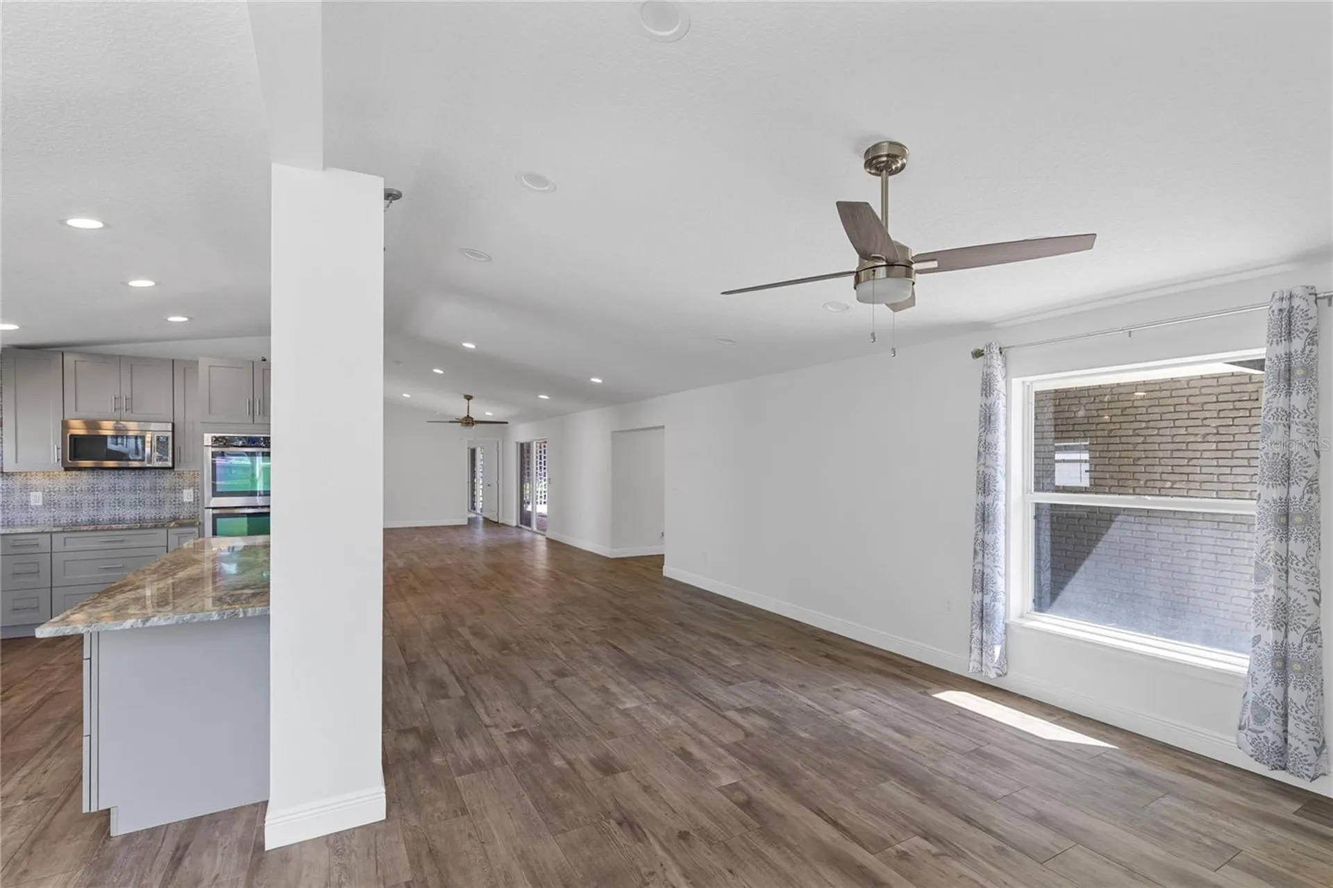2501 Reef Court Orlando FL 32805
