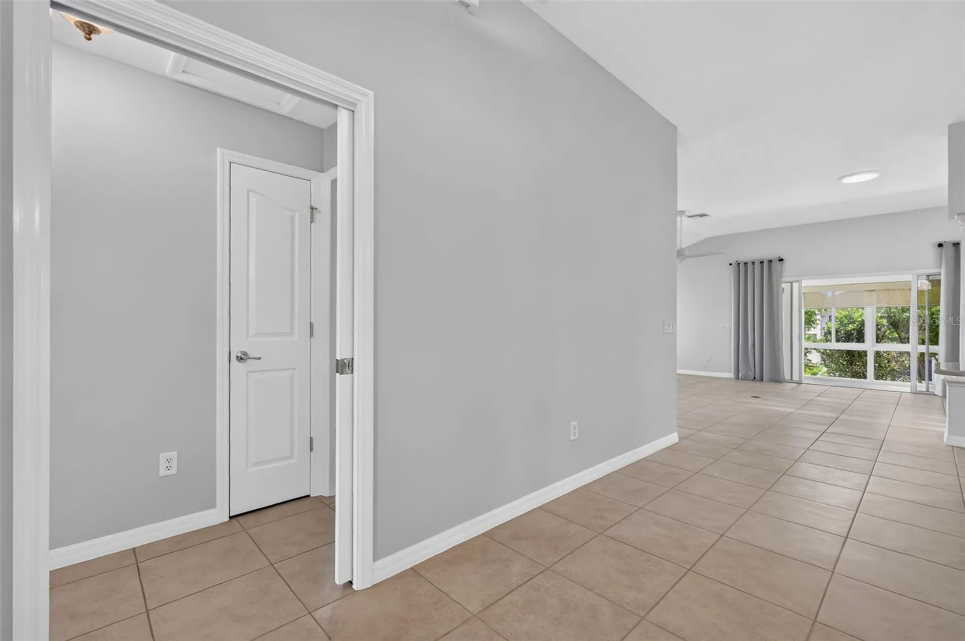 1868 Doric Avenue The Villages FL 32162