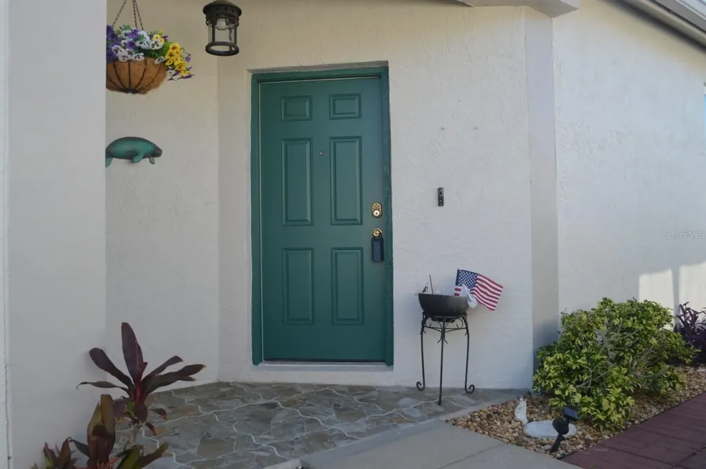 1926 Sassafras Drive Wesley Chapel FL 33543