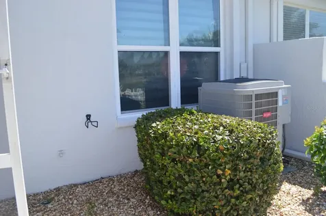1926 Sassafras Drive Wesley Chapel FL 33543
