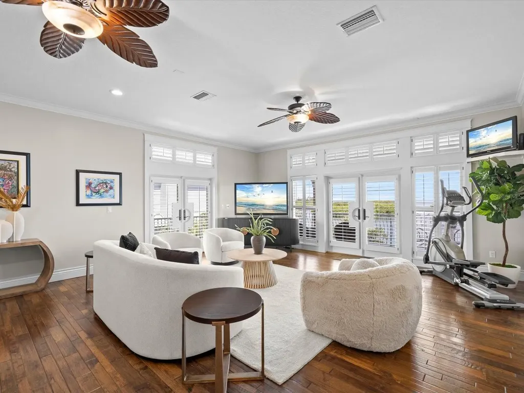 2057 N Pointe Alexis Drive Tarpon Springs FL 34689