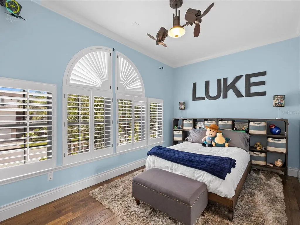 2057 N Pointe Alexis Drive Tarpon Springs FL 34689