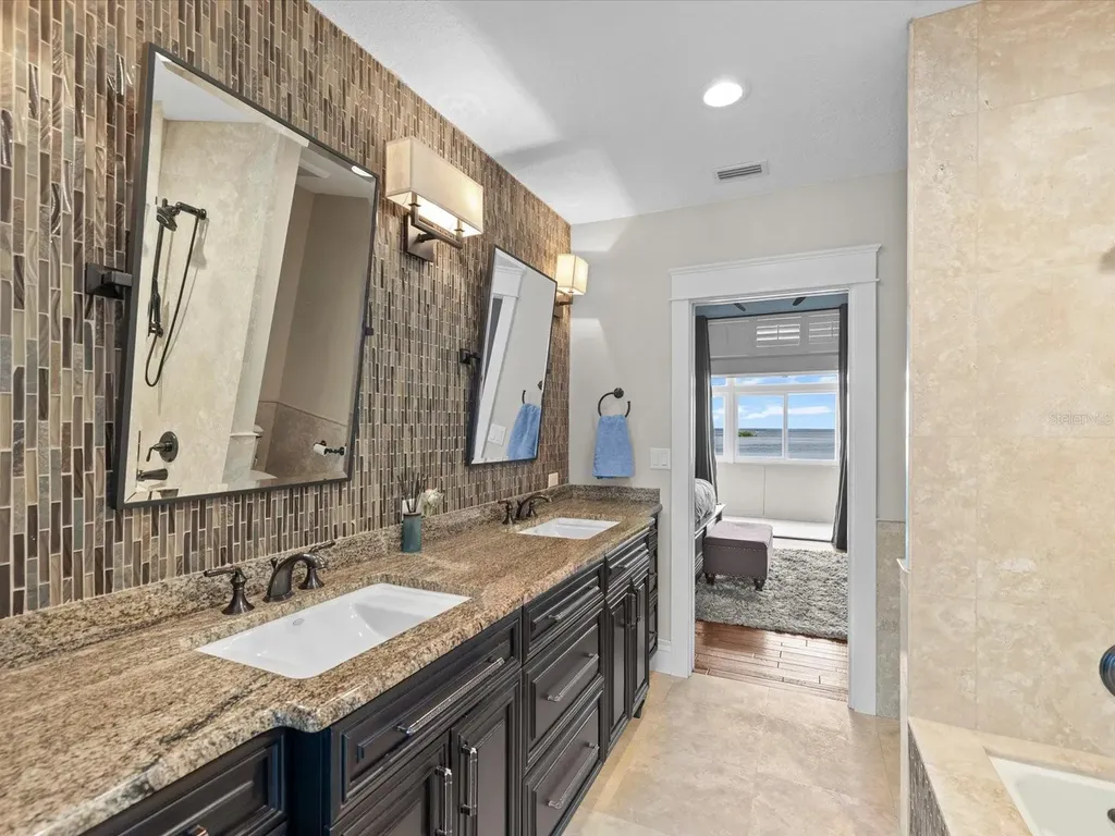 2057 N Pointe Alexis Drive Tarpon Springs FL 34689