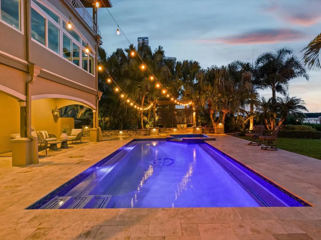 2057 N Pointe Alexis Drive Tarpon Springs FL 34689