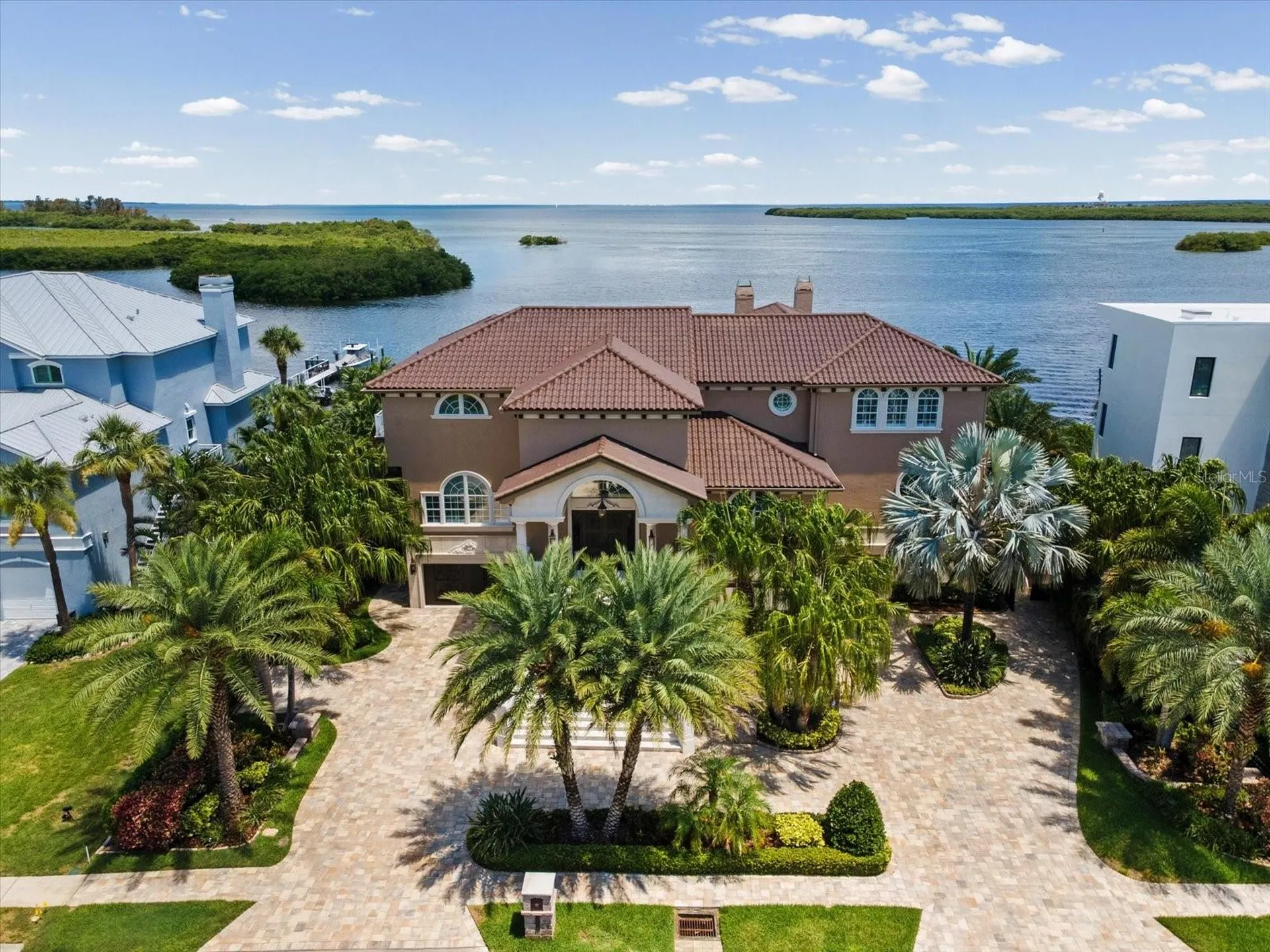 2057 N Pointe Alexis Drive Tarpon Springs FL 34689