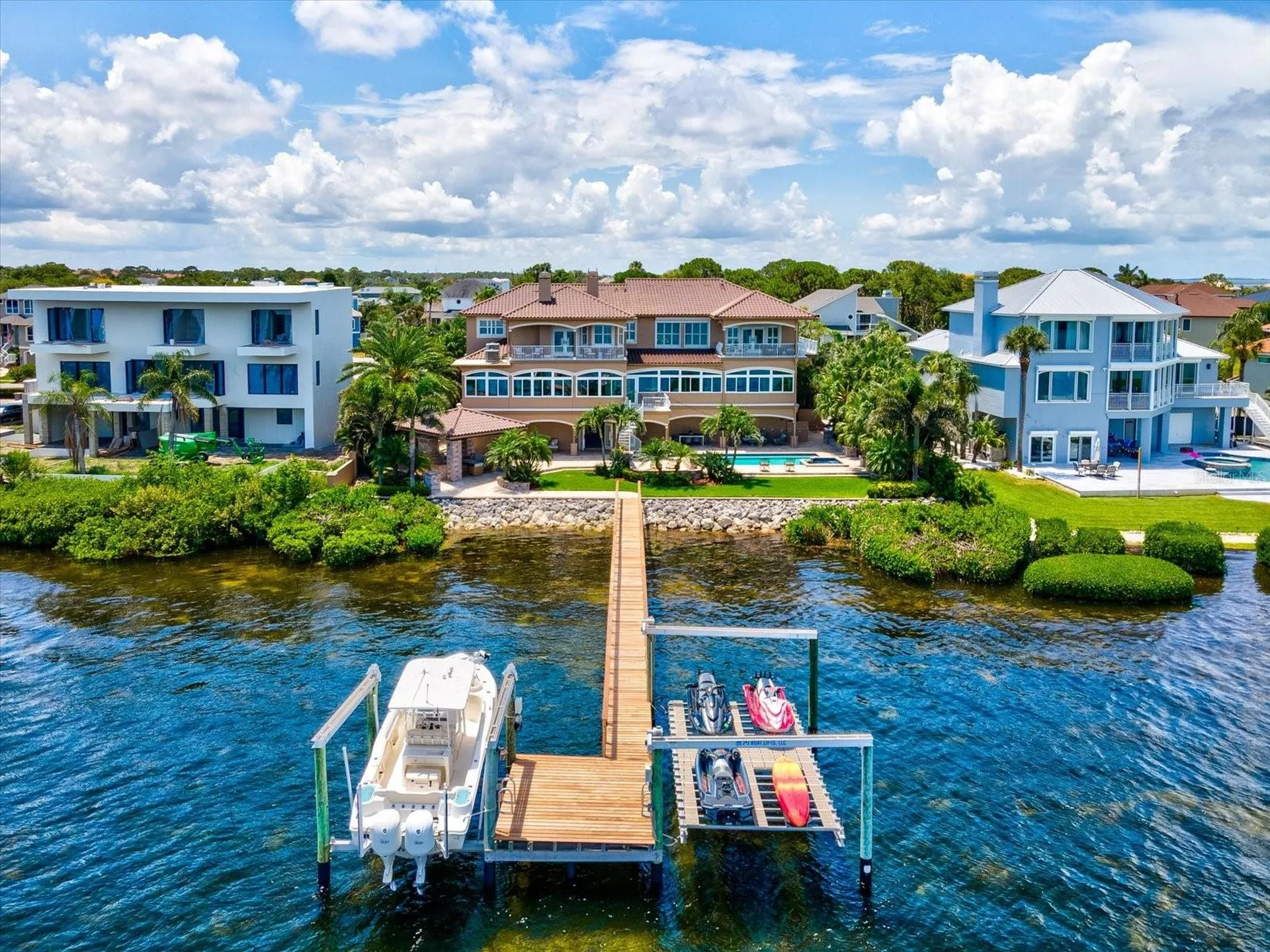 2057 N Pointe Alexis Drive Tarpon Springs FL 34689