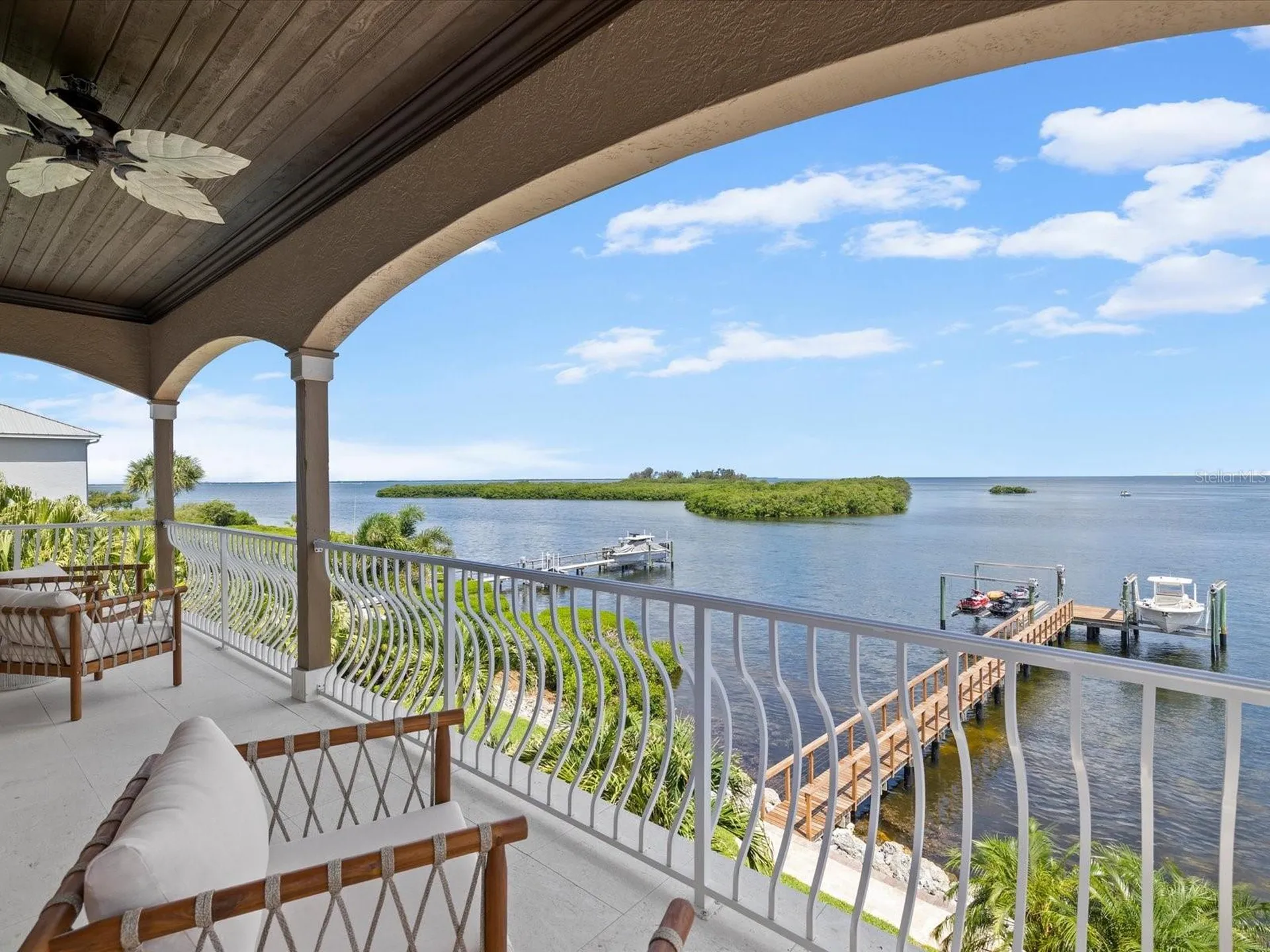 2057 N Pointe Alexis Drive Tarpon Springs FL 34689
