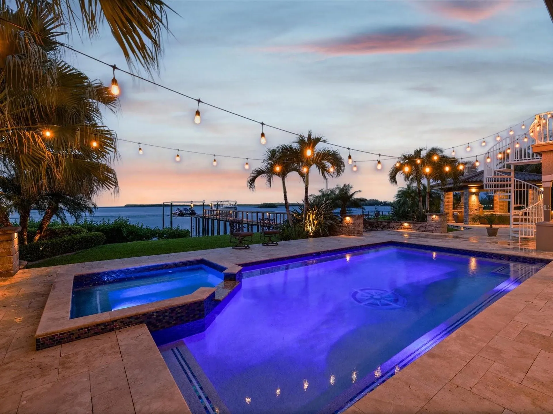 2057 N Pointe Alexis Drive Tarpon Springs FL 34689