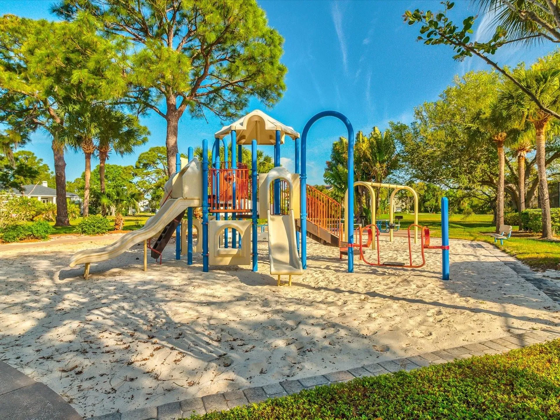 2057 N Pointe Alexis Drive Tarpon Springs FL 34689
