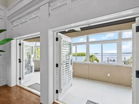2057 N Pointe Alexis Drive Tarpon Springs FL 34689