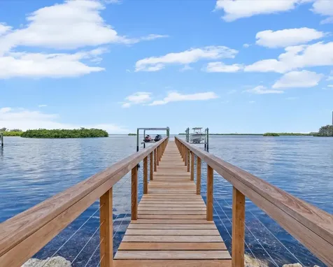 2057 N Pointe Alexis Drive Tarpon Springs FL 34689