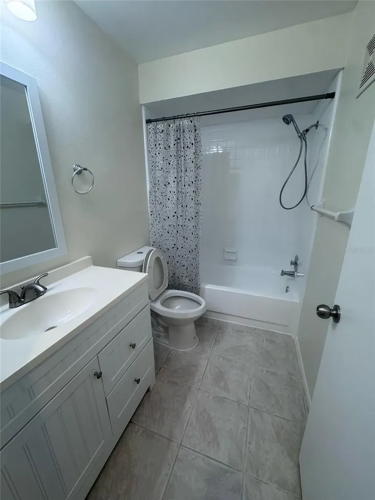 5265 E Bay Drive Clearwater FL 33764