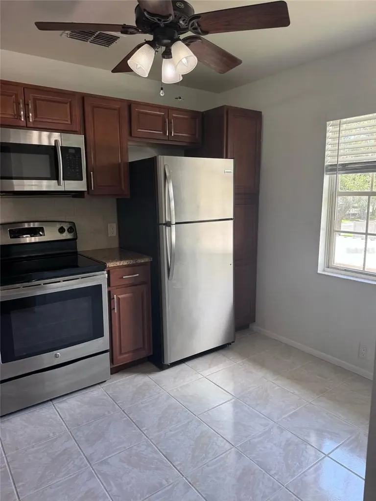 5265 E Bay Drive Clearwater FL 33764