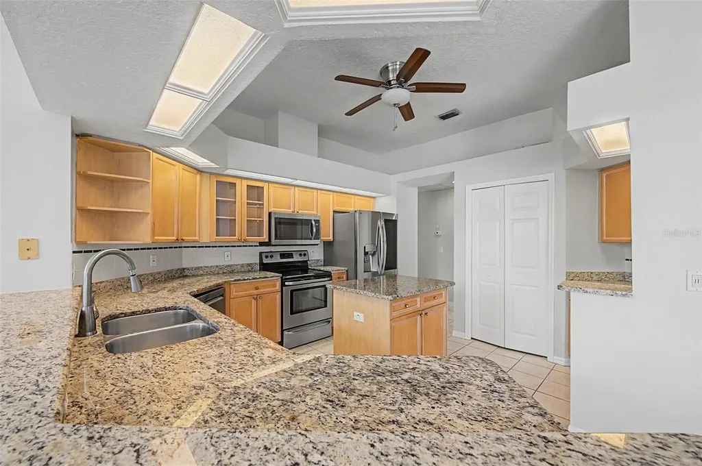 4332 Swift Circle Valrico FL 33596