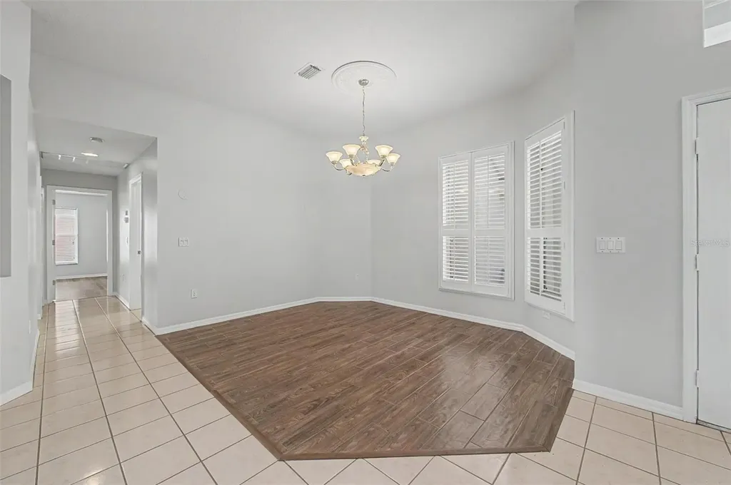 4332 Swift Circle Valrico FL 33596